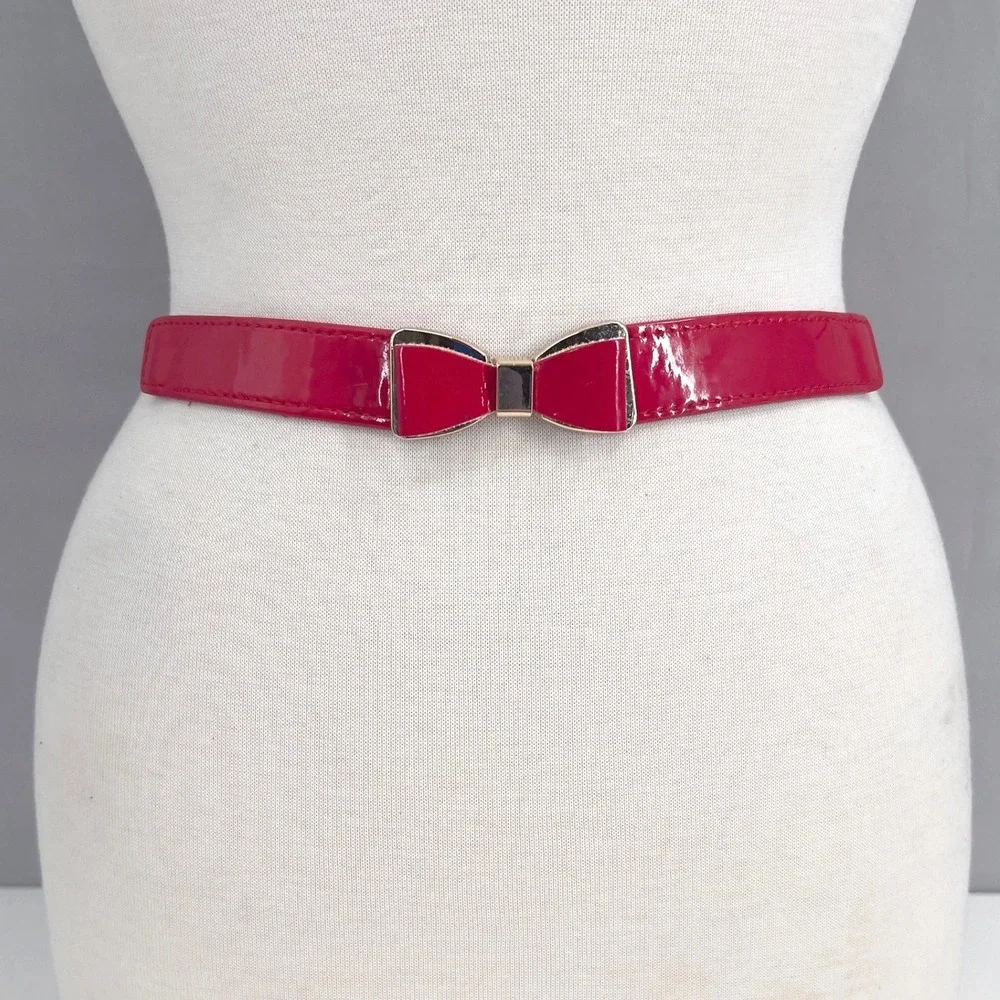 Vintage Womens Red Patent Buckle Bow Belt Retro Pinup Coquette Girlhoodcore S